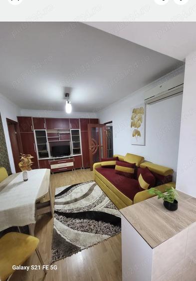 Apartament cu 2 camere decomandat în Rogerius