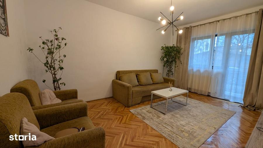 Apartament cu 3 camere în Central