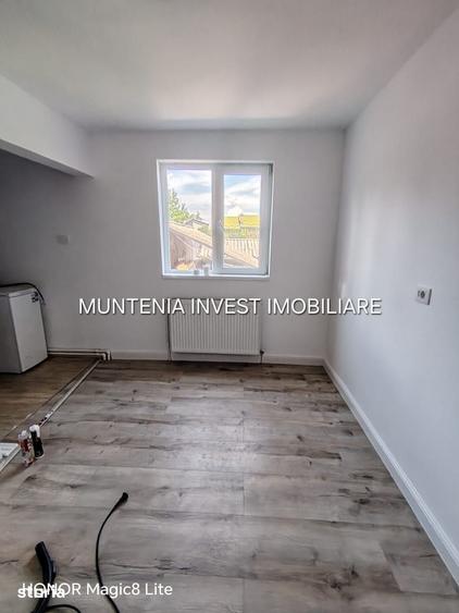 Casă cu 4 camere cu Teren 500 Mp în Găvana