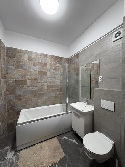 Apartament cu 2 camere semidecomandat, mobilat în Palat