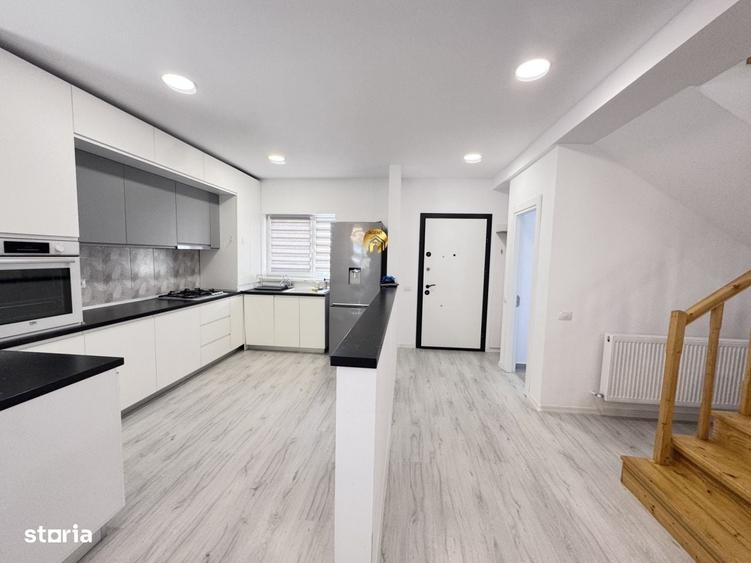 Casă cu 4 camere în Corbeanca