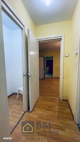 Apartament cu 2 camere semidecomandat în Central