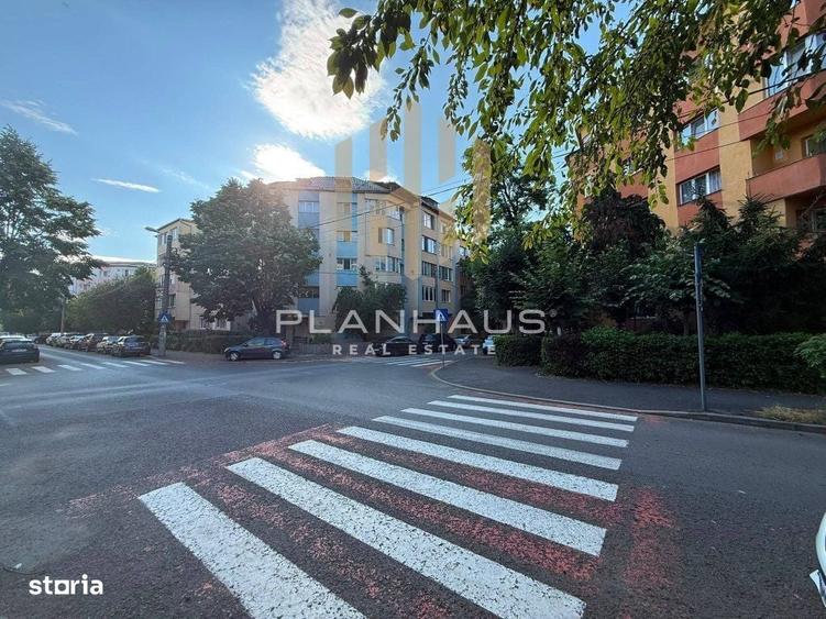 Apartament cu 3 camere în Central