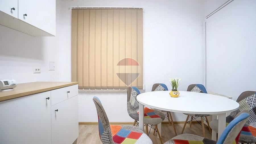 Apartament cu 2 camere semidecomandat în Centrul Istoric