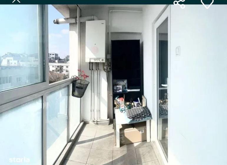 Apartament cu 3 camere decomandat în Băneasa