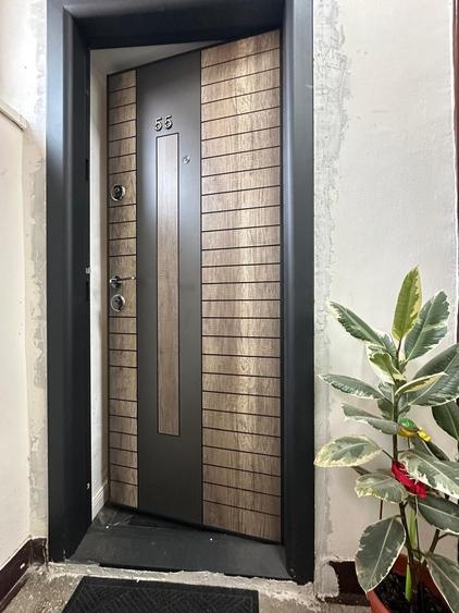 Apartament cu 2 camere semidecomandat în Borș