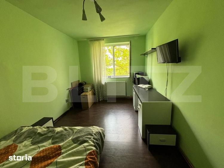 Apartament cu 3 camere decomandat în Andrei Mureșanu