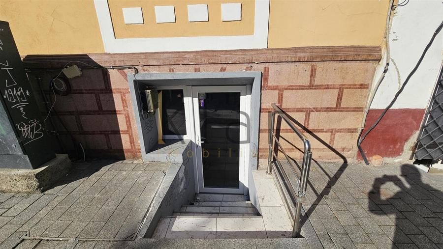 NOU !!!! Spatiu comercial 18mpCentralTurnul Pompierilor - 2