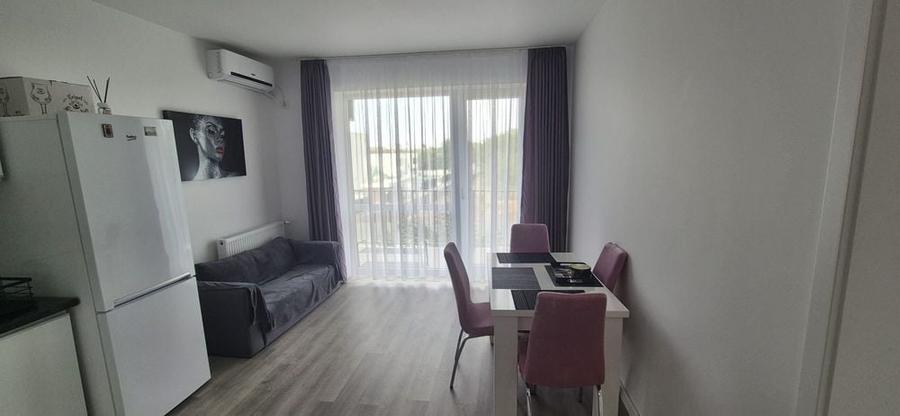 Apartament cu 2 camere decomandat în Exterior Vest