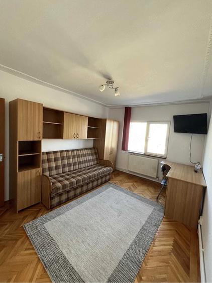 Garsonieră decomandată, mobilată în Fizicienilor