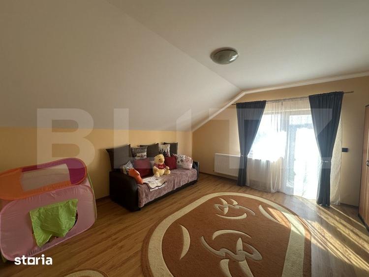 Casă cu 6 camere cu Teren 853 Mp în Păulești