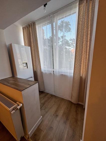 Garsonieră decomandată în Central