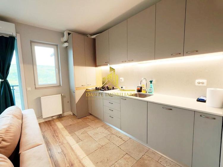 Apartament cu 2 camere semidecomandat, mobilat în Gheorgheni
