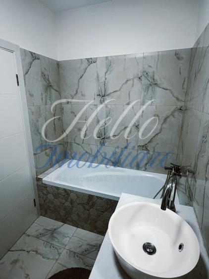 Apartament cu 3 camere decomandat, mobilat în Florești