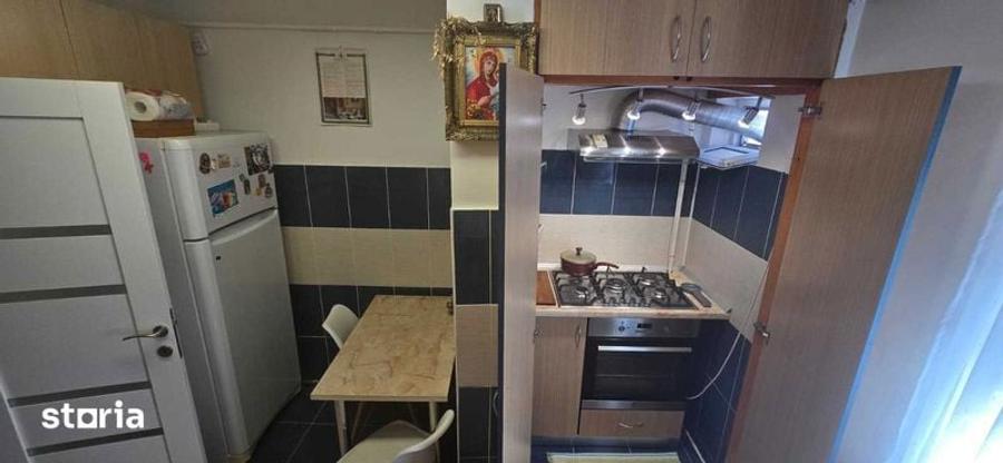Apartament de vanzare cu 2 camere, Cartier Prundu, et 4/4 - 3