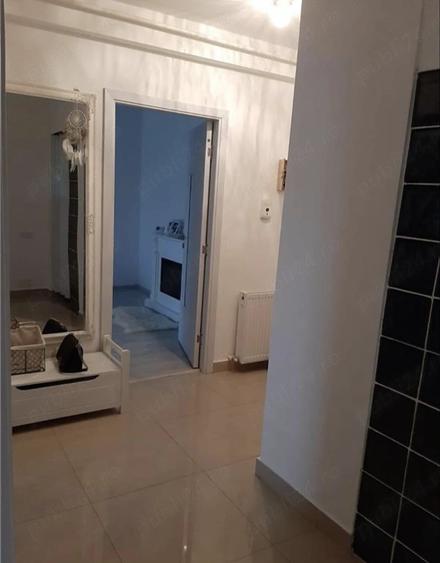 Apartament cu 2 camere decomandat în Florești