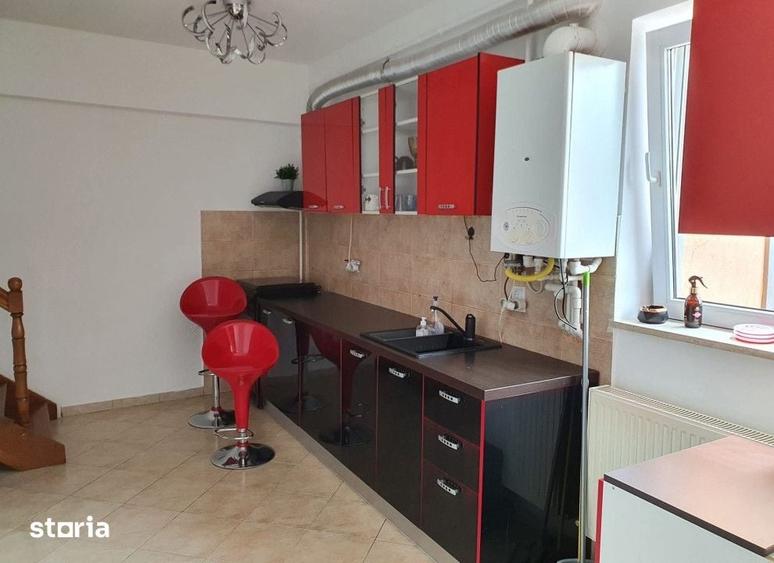 Apartament cu 3 camere în Calea Romanului