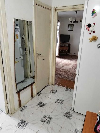 Apartament cu 2 camere semidecomandat în Valea Rosie