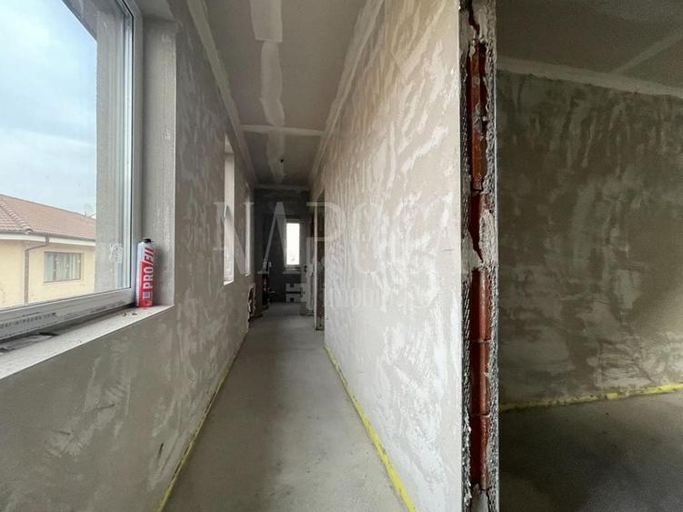 Duplex cu 4 camere cu Canalizare în Florești