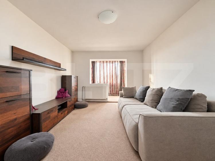 Apartament cu 3 camere decomandat, mobilat în Ghimbav