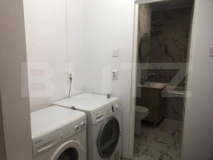 Apartament cu 3 camere decomandat, mobilat în Micro 17