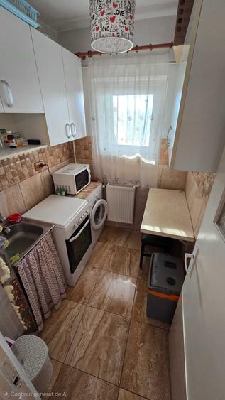 Garsonieră decomandată în Central