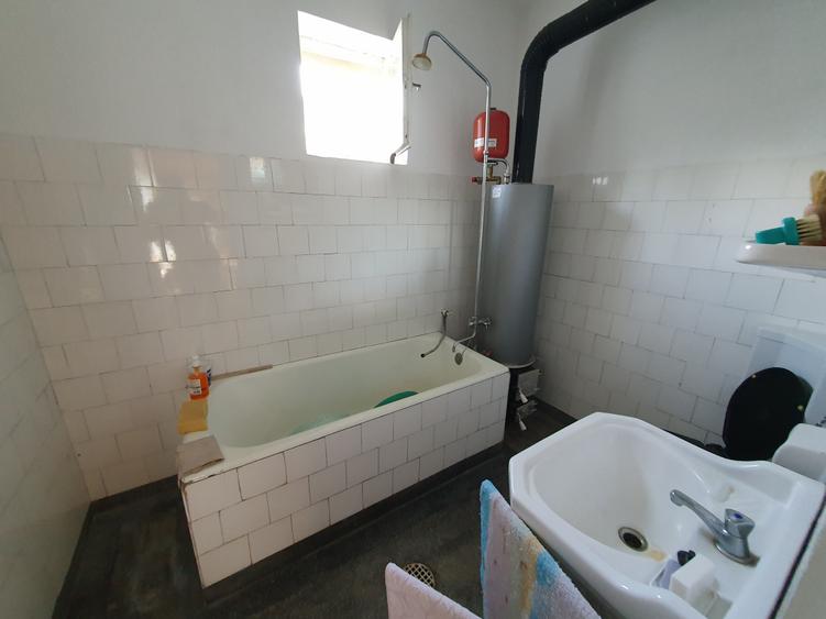 Casă individuală cu 2 camere cu Teren 1000 Mp în Baciu