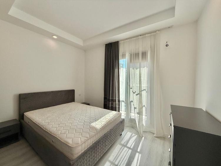 Apartament cu 2 camere semidecomandat în Ștefăneștii de Jos