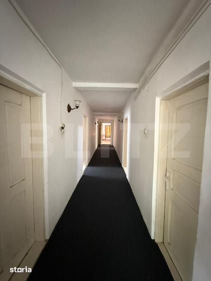Casă cu 4 camere cu Teren 667 Mp în Central