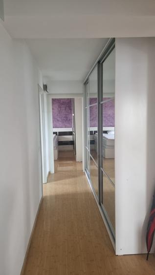 Apartament cu 3 camere decomandat în Libertății