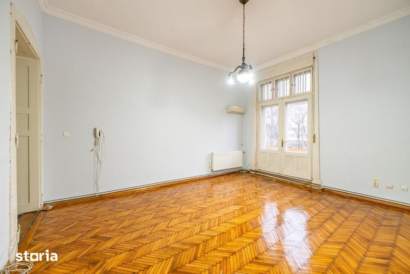Apartament cu 3 camere în Central