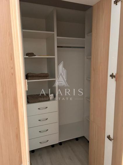 Apartament cu 3 camere decomandat, mobilat în Torontalului