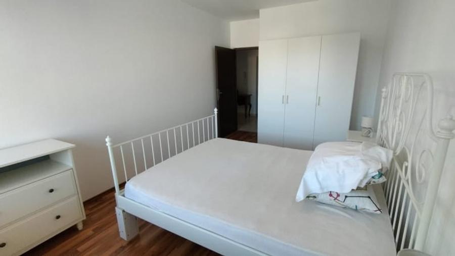 Apartament cu 2 camere semidecomandat, mobilat în Baciu