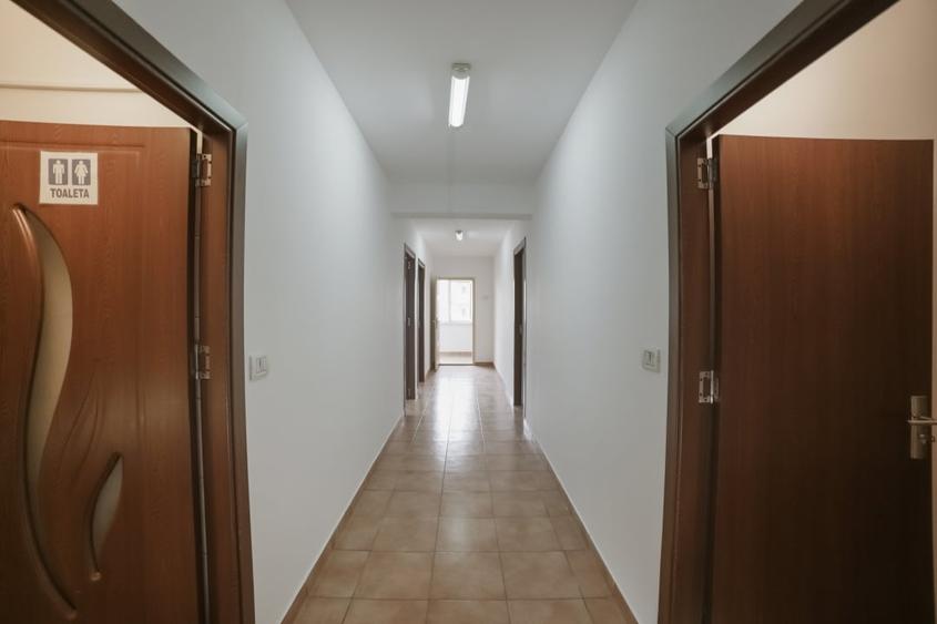 Spațiu comercial, de 160 mp, în Vitan Mall