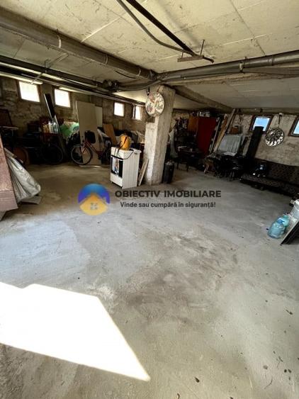 Hotel/Pensiune, de 250 mp, în Dumbrava Roșie