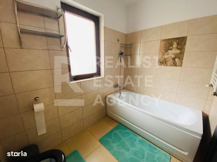 Apartament cu 3 camere în Roșu
