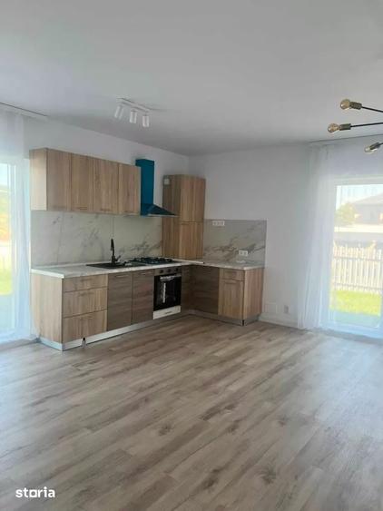 Casă cu 4 camere cu Teren 500 Mp în Baciu