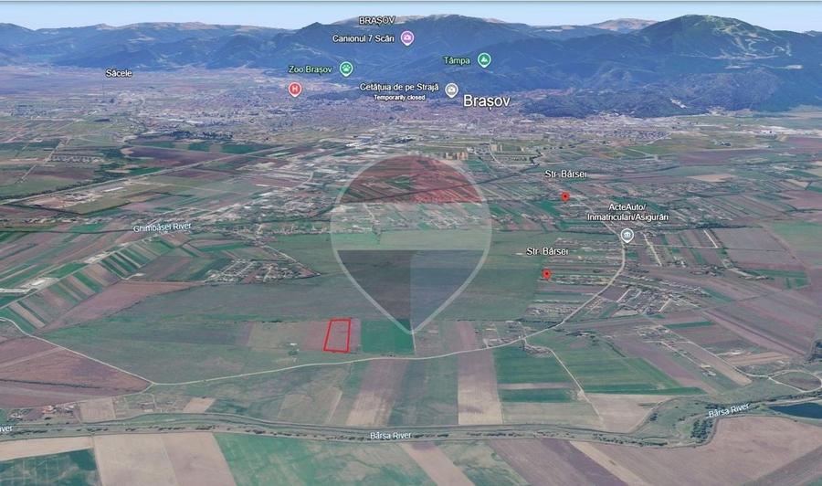 Teren Construcții intravilan de 17250 mp, în Stupini