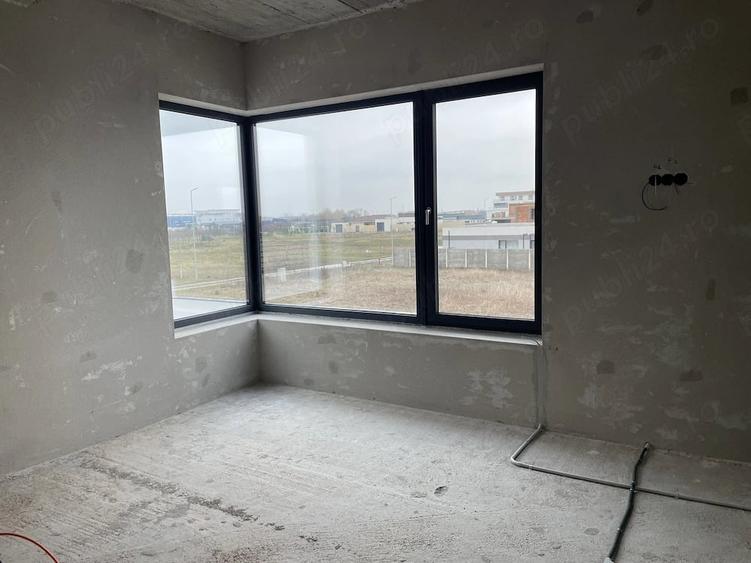 Casă cu Teren 592 Mp în Central