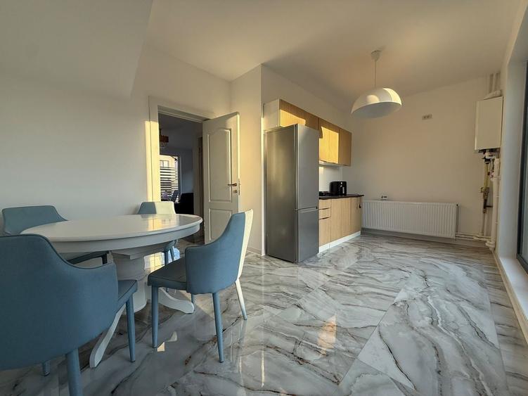 Casă individuală cu 3 camere cu Teren 240 Mp în Costi