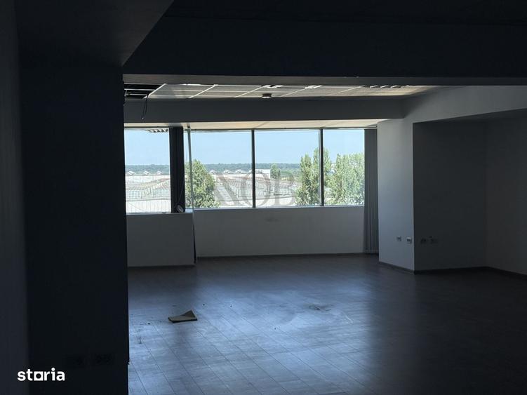 Spațiu comercial, de 310 mp, în Băneasa