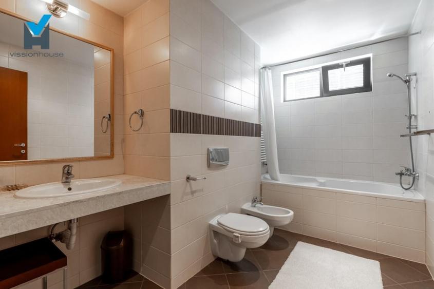 Apartament cu 3 camere decomandat, mobilat în Herăstrău