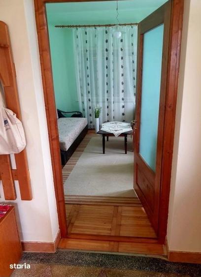 Casă cu 3 camere cu Teren 800 Mp în Central