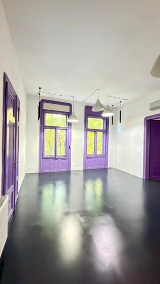 Apartament cu 5 camere semidecomandat în Sinaia