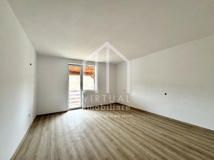 Duplex cu 5 camere cu Canalizare în Central
