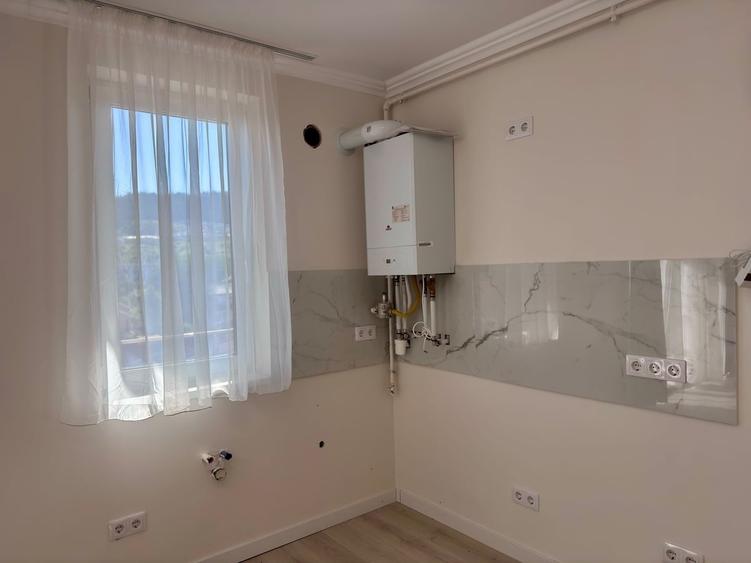 Apartament cu 2 camere semidecomandat în Sud