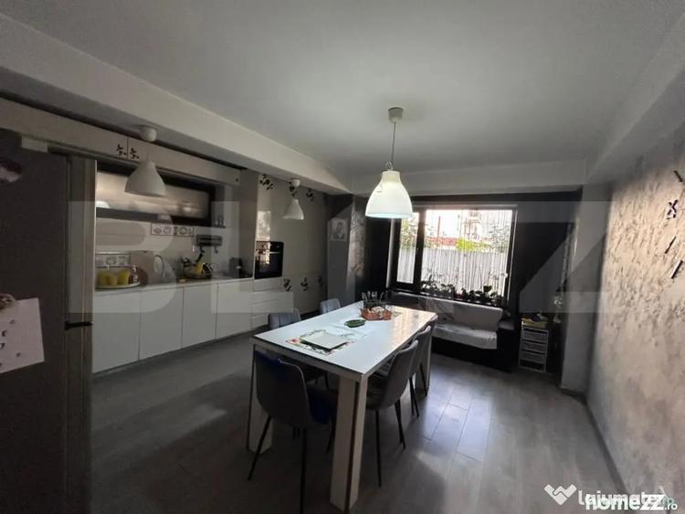 Casă cu 4 camere cu Teren 400 Mp în Central
