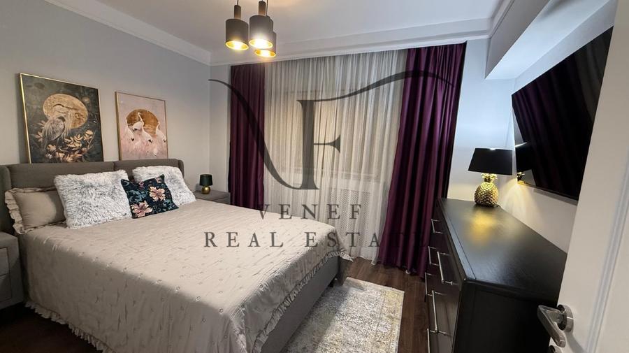 Apartament cu 3 camere decomandat în Decebal