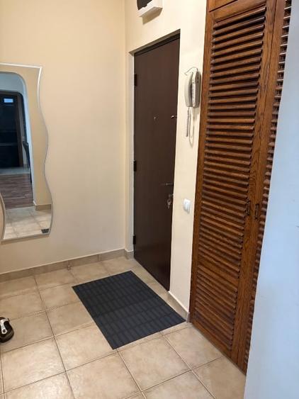 Apartament cu 2 camere semidecomandat, mobilat în Tomis II