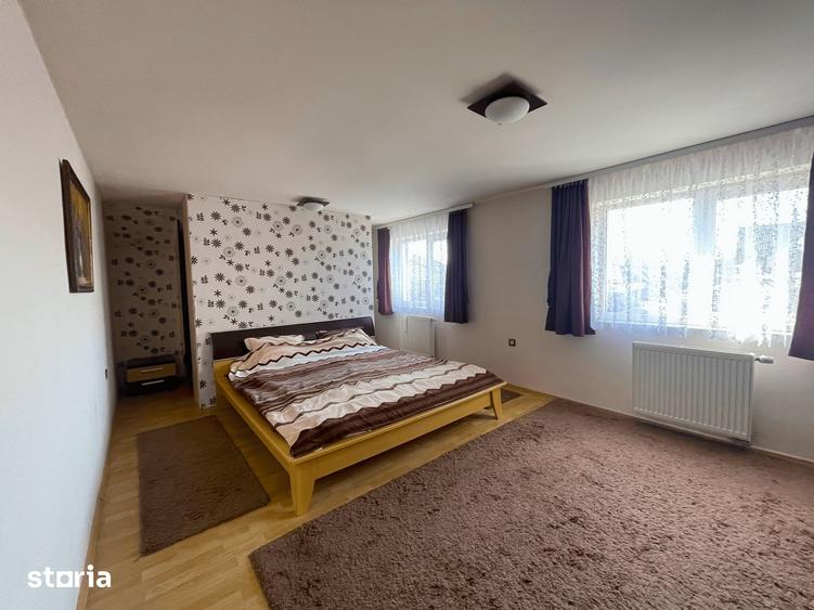 Casă cu Teren 867 Mp în Central